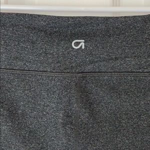 GapFit Dark Gray Crop Leggings